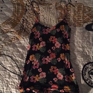 Floral print tank top with lace(?) back